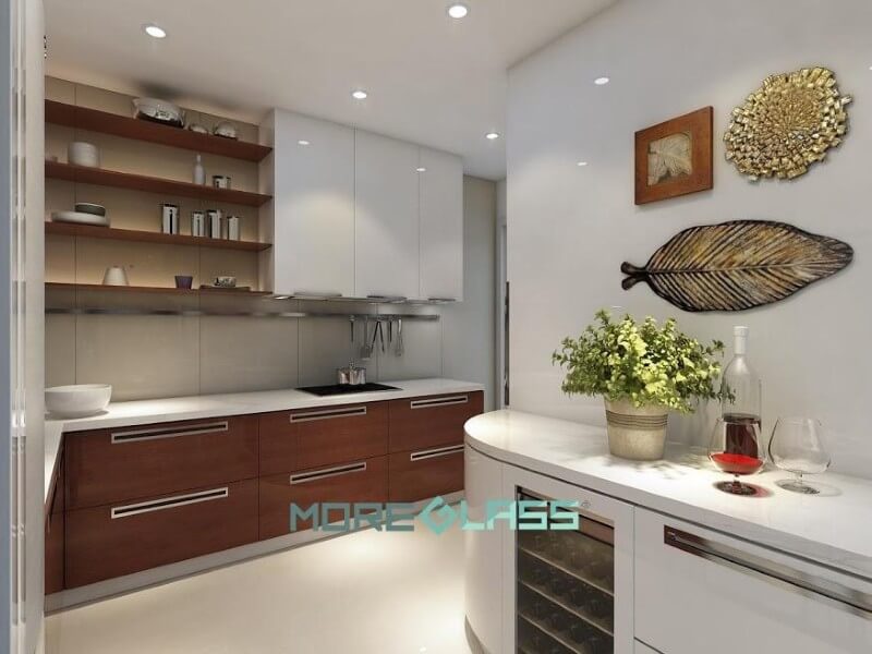 Mẫu kính màu ốp bếp